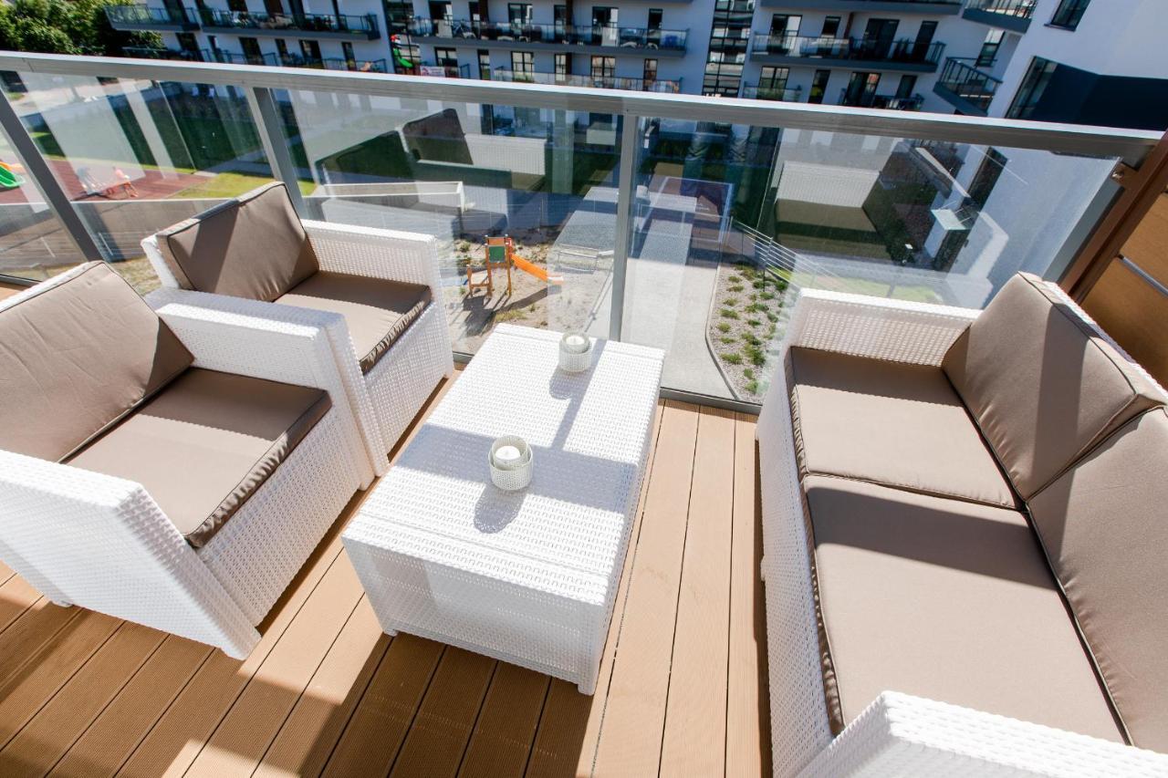 Apartament Blekitny Gardenia Dziwnow Z Widokiem Na Morze Epapartamenty Exteriör bild