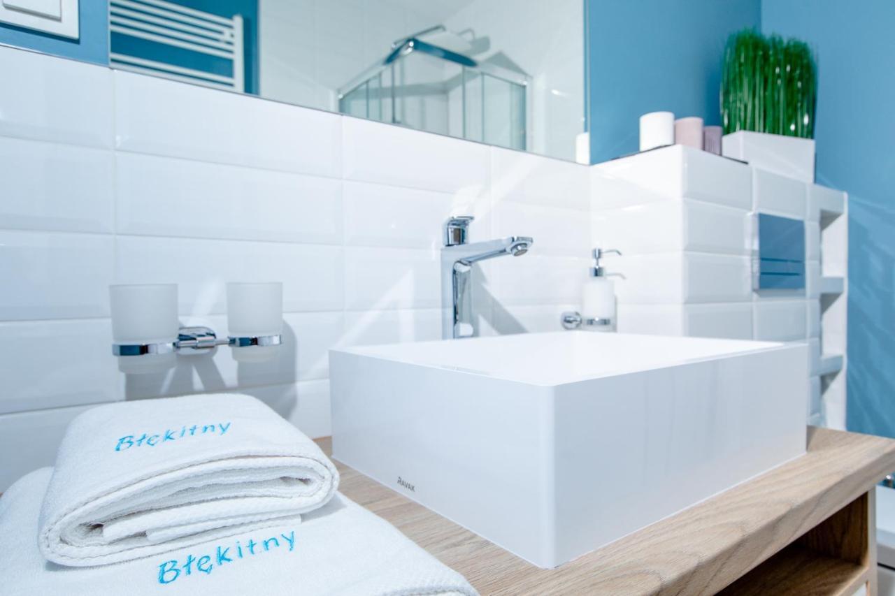 Apartament Blekitny Gardenia Dziwnow Z Widokiem Na Morze Epapartamenty Exteriör bild